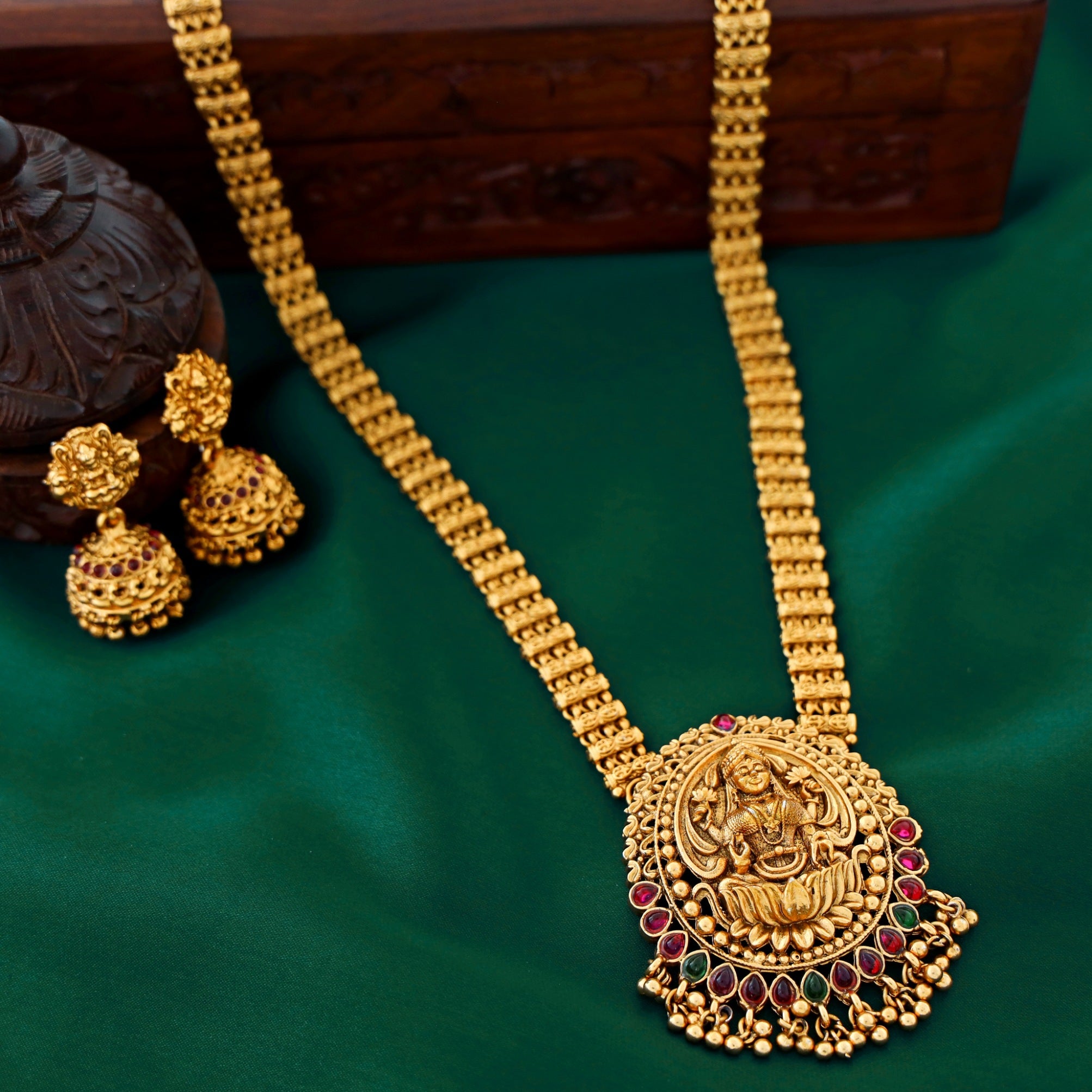 Mahavidya Long Haram With Jhumka