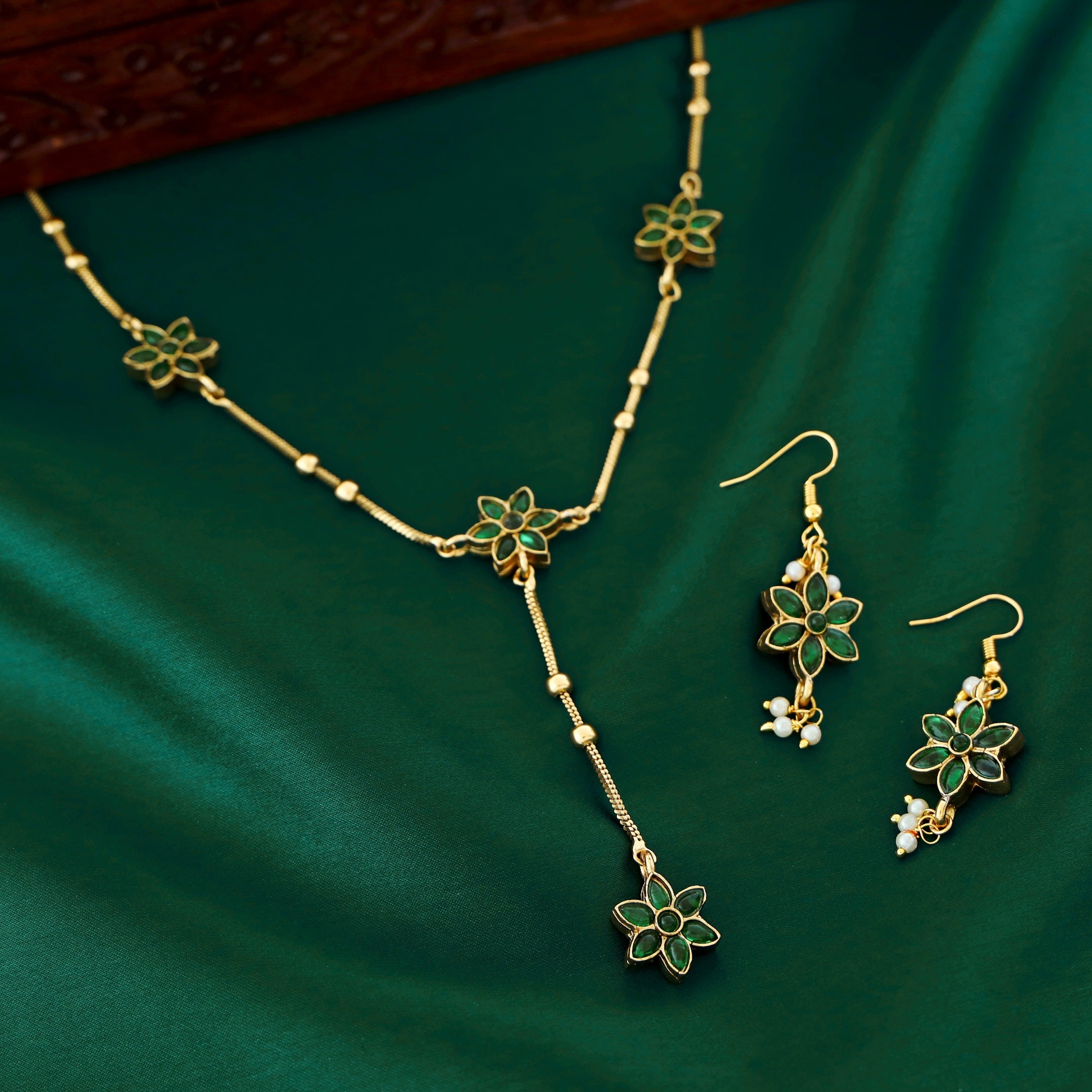 Tanya Reversible Neckpiece With Drops