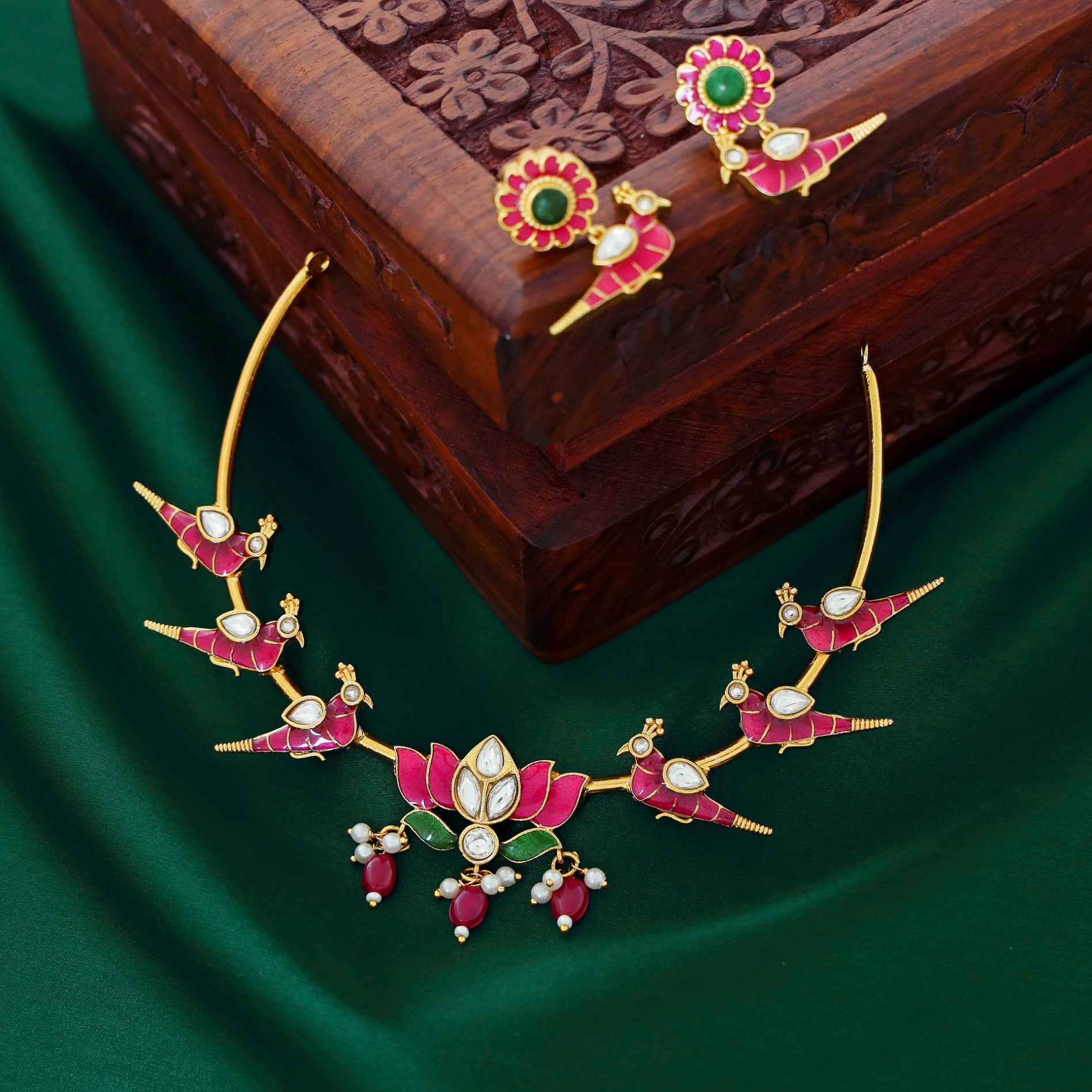 Lotus Bird Neckpiece with Earring