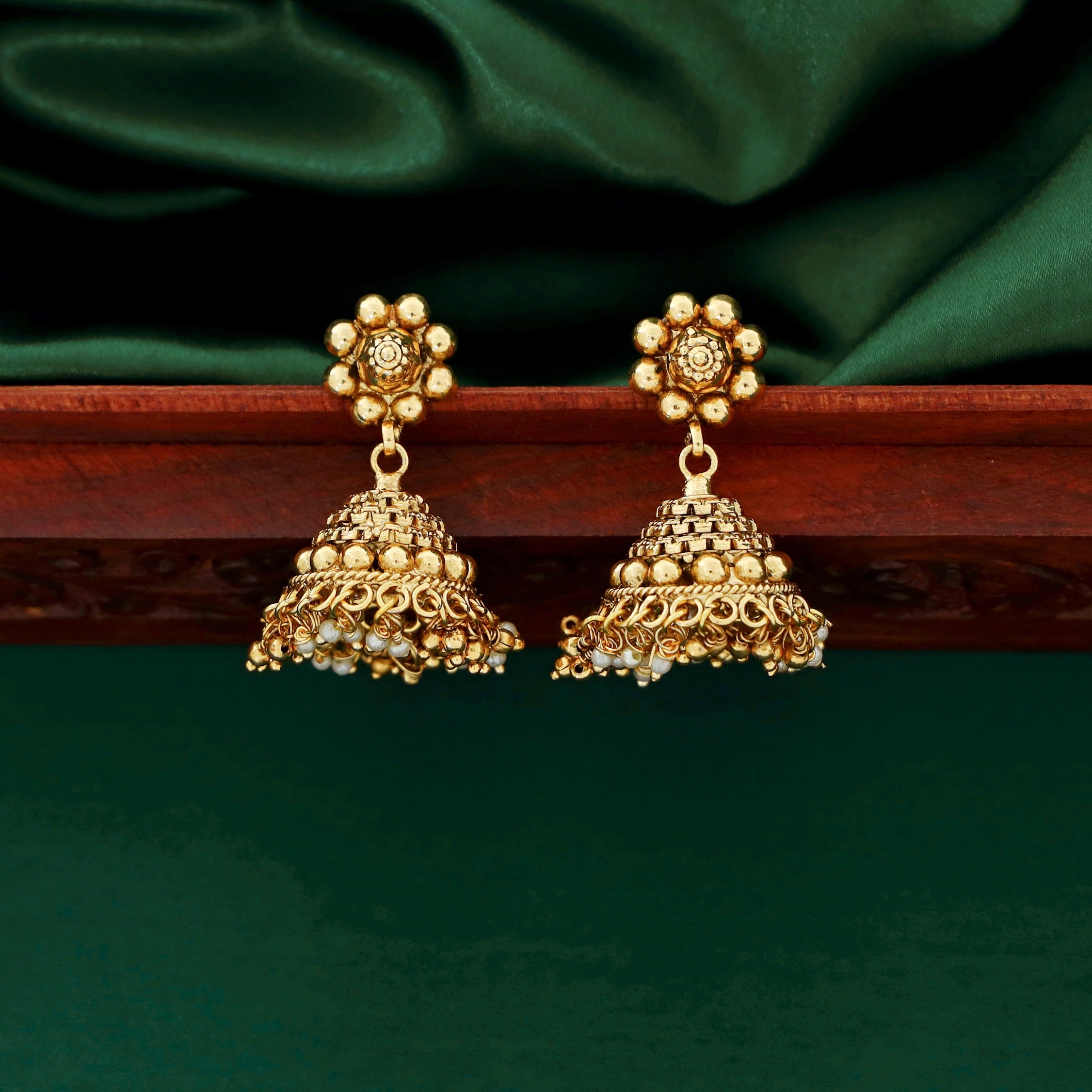 Falguni Golden Pearl Cluster Neckpiece With Jhumka