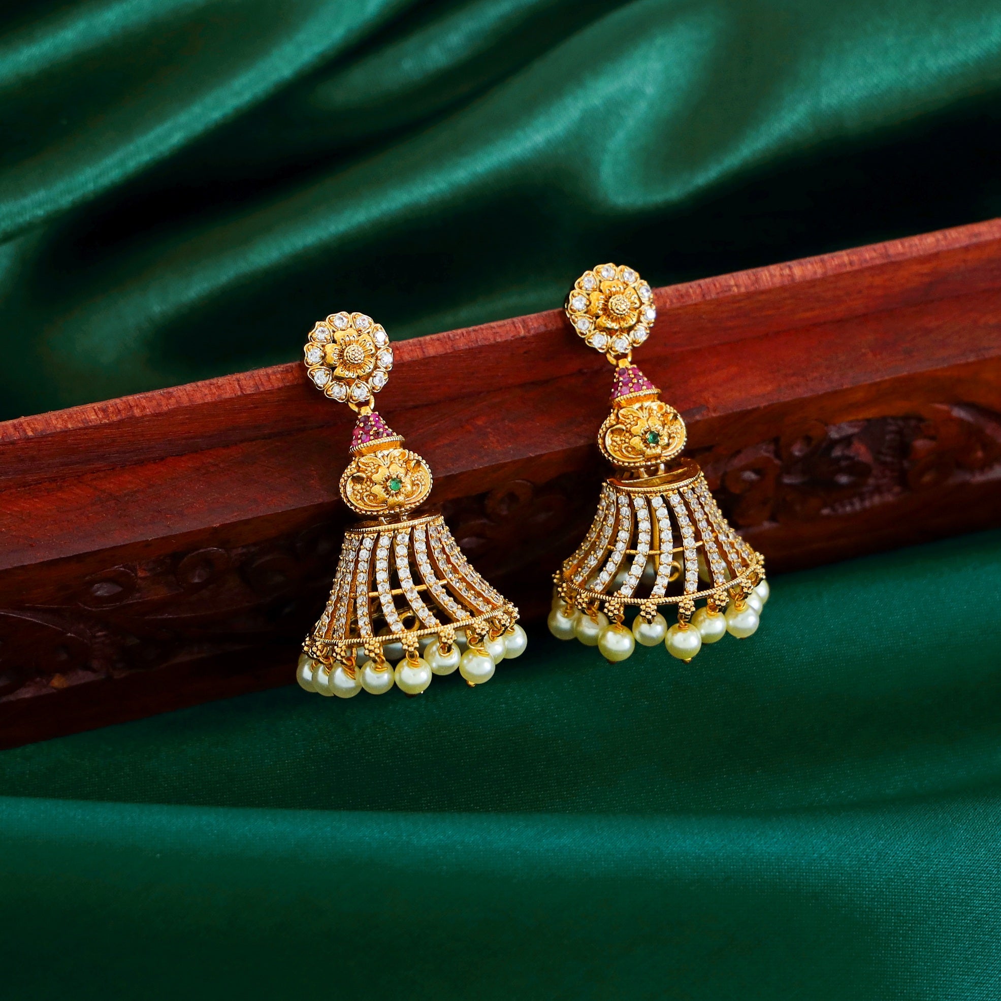 Kashvi Golden Pearl Jhumka