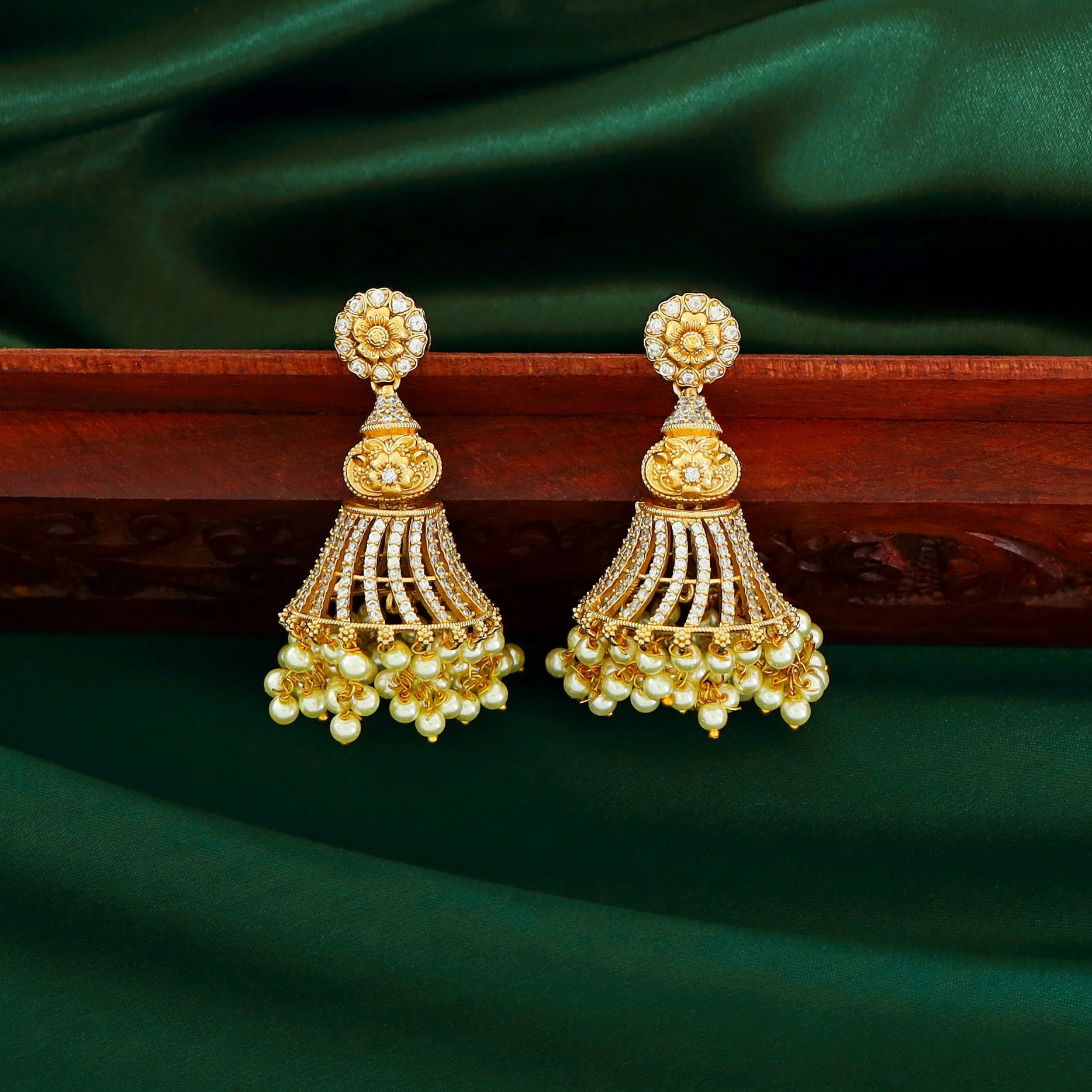 Kashvi Golden Pearl Jhumka