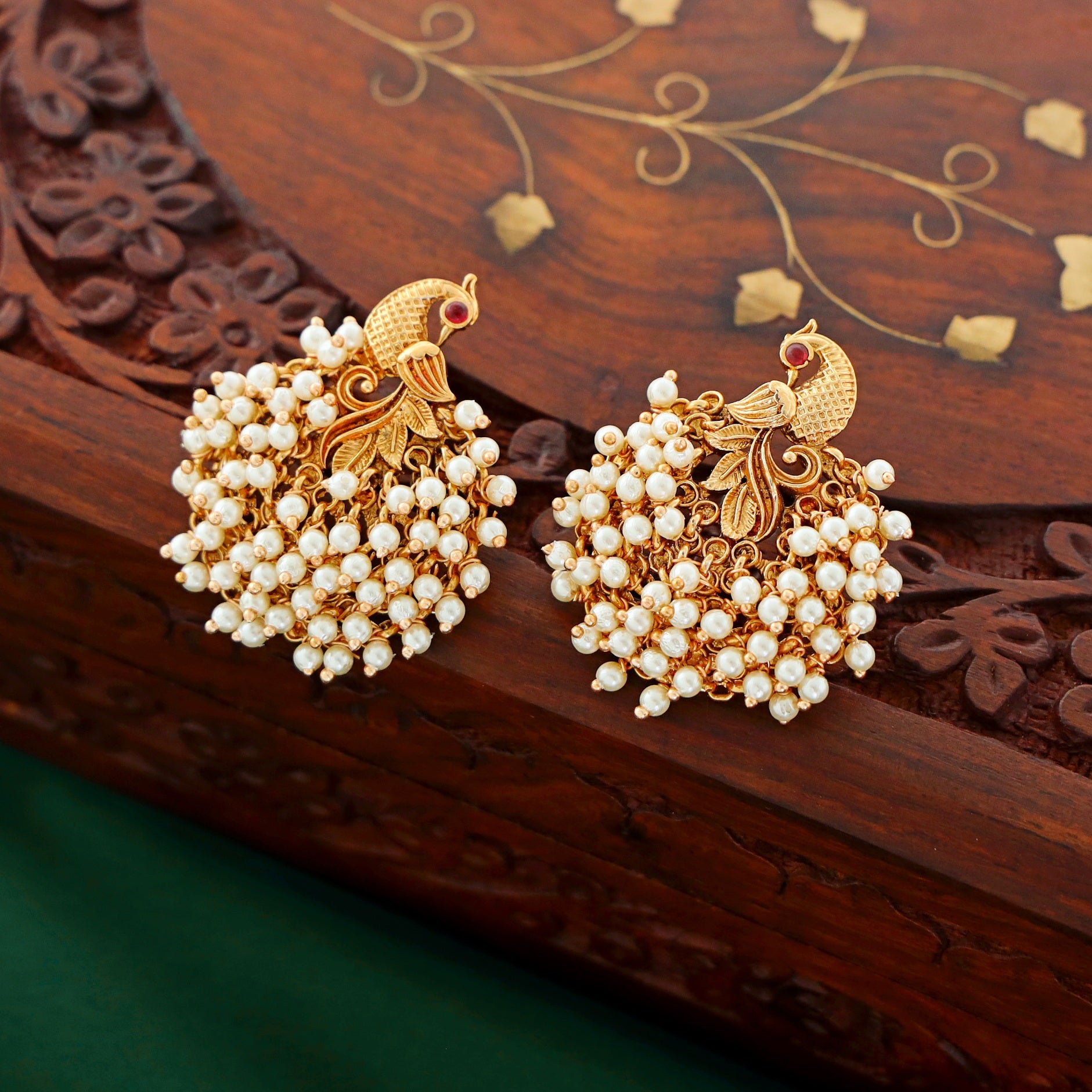 Mayura Pearl Beaded Earring
