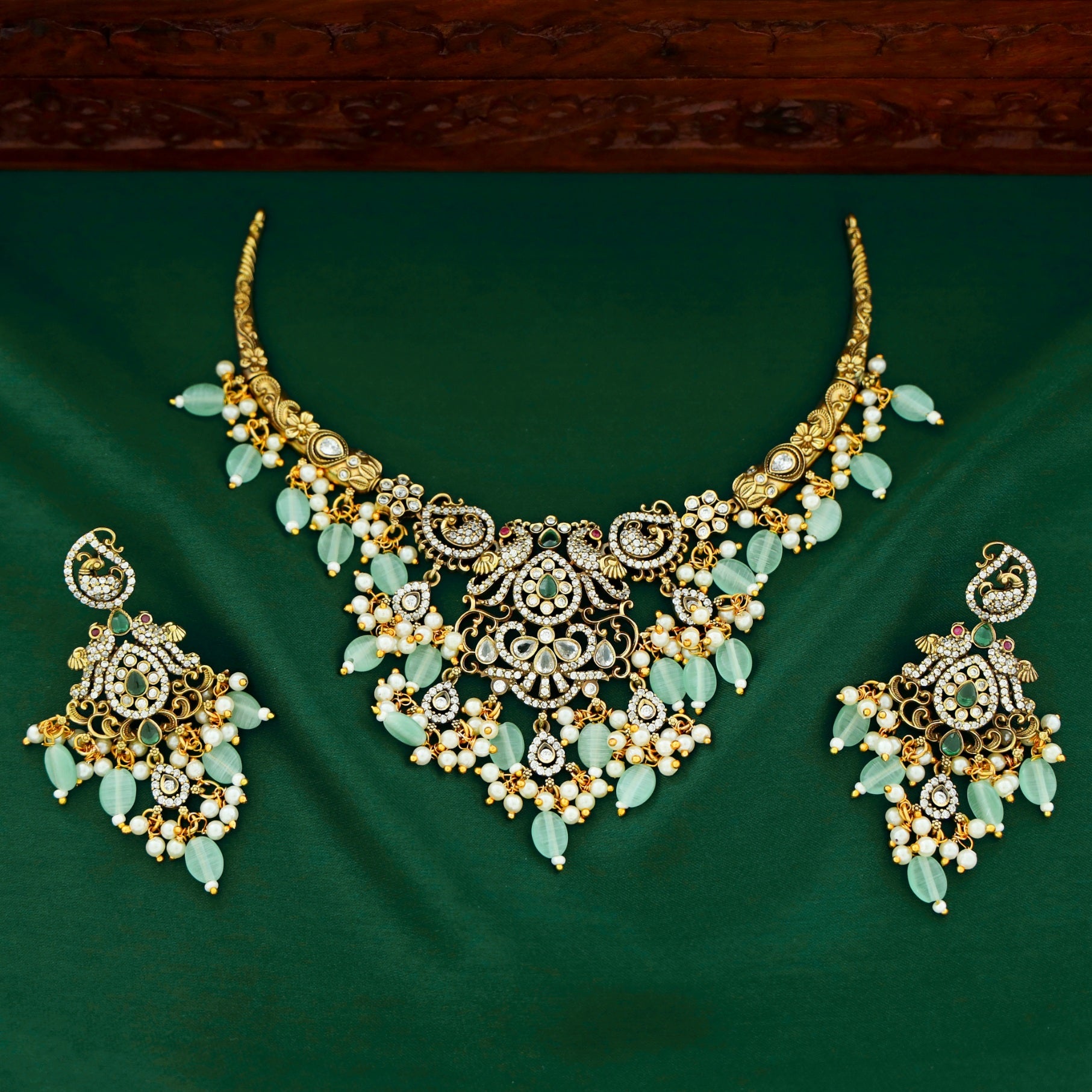 Aachal Pearl Drop Neckpiece With Earring