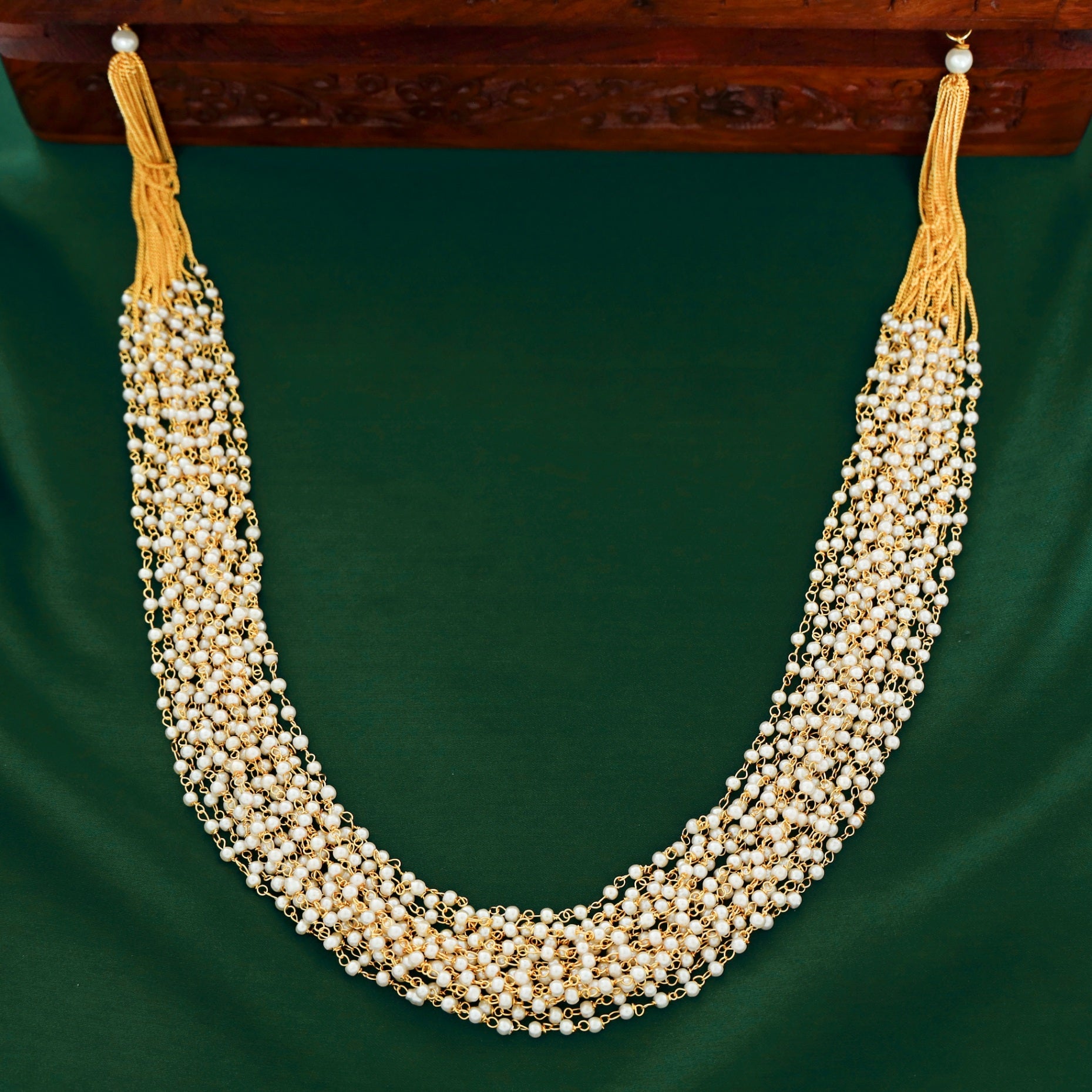 Reshmi 15 Layer Pearl Neckpiece