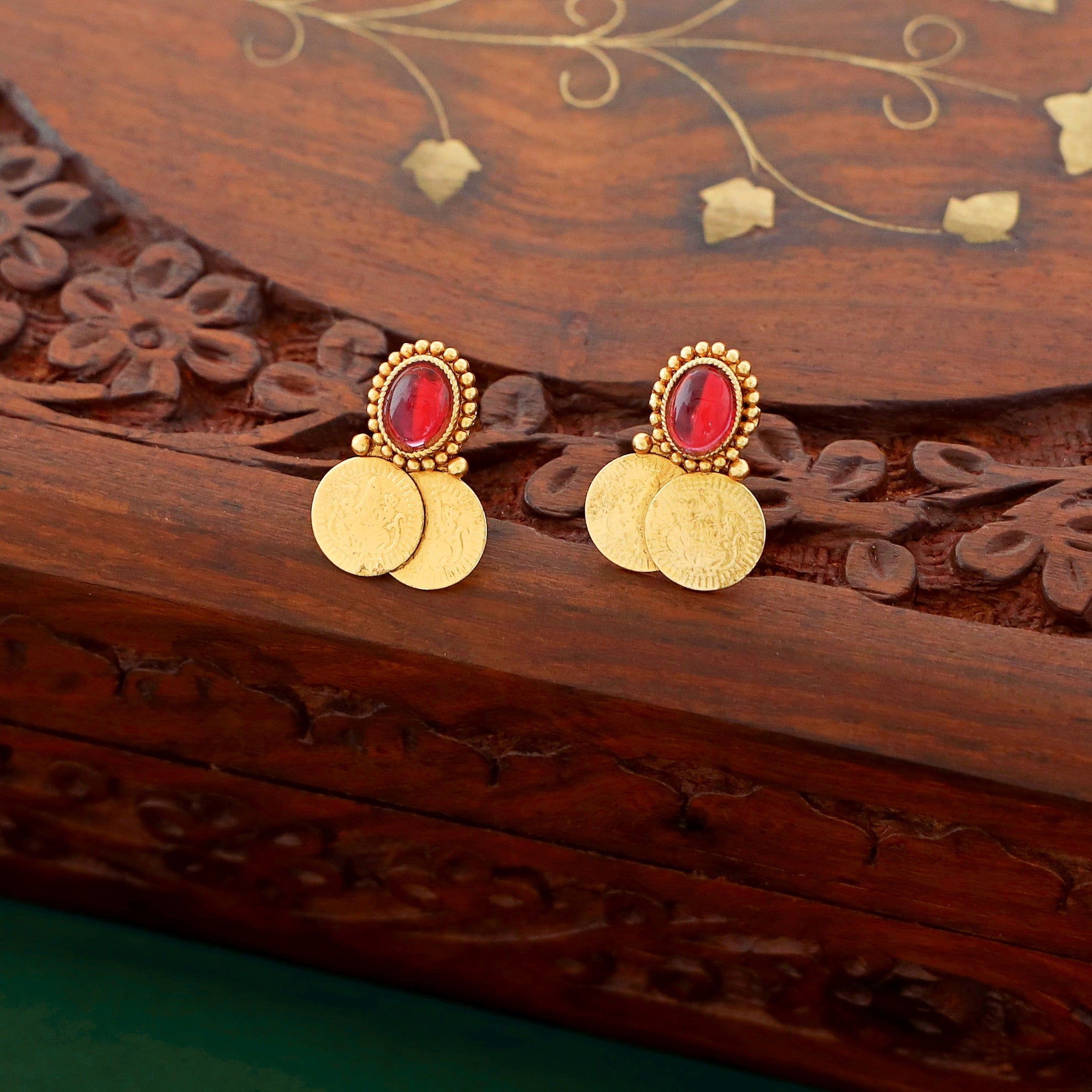 Namrata Oval Stone+Kashi Neckpiece With Earring