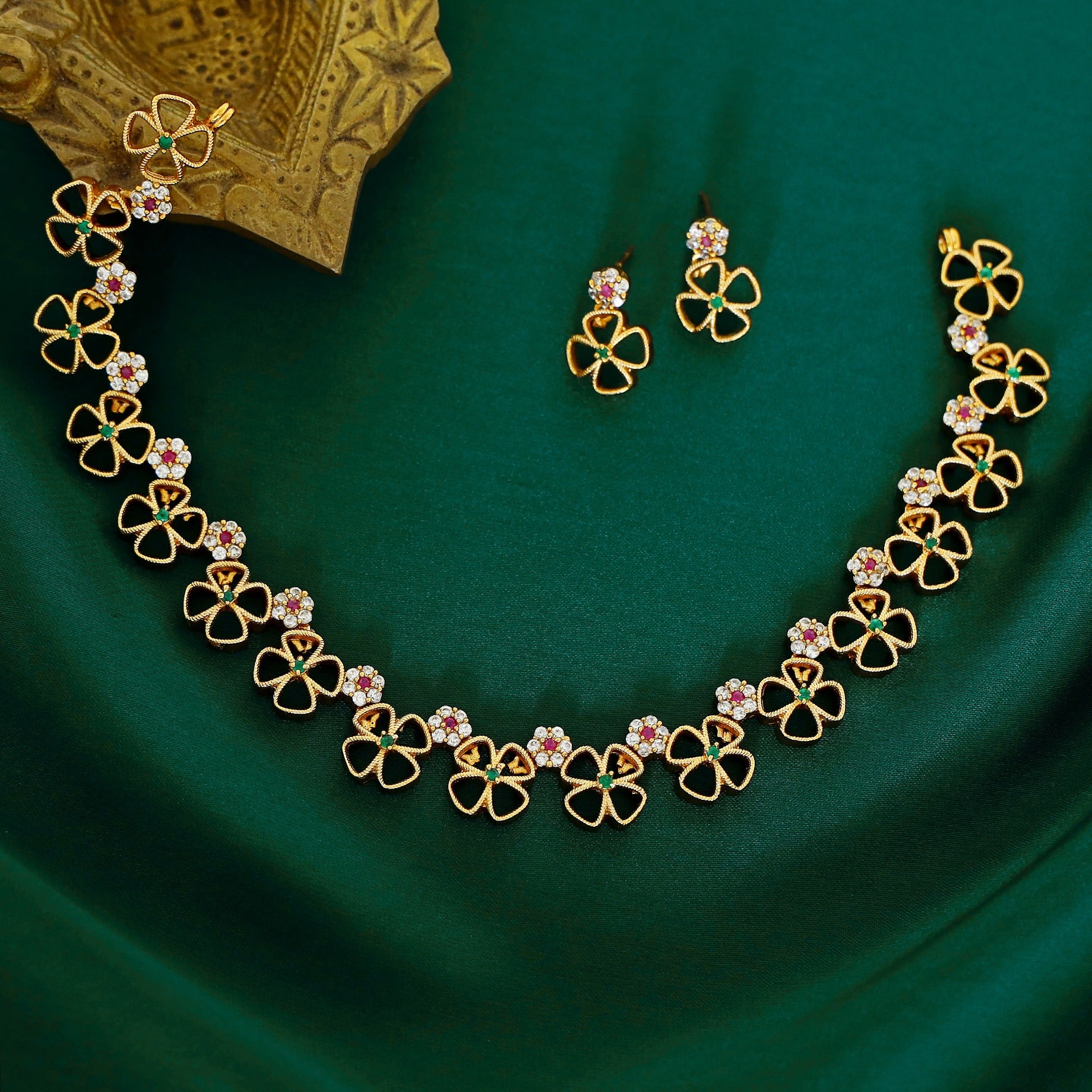 Shravani AD Stone Flower Neckpiece With Earring