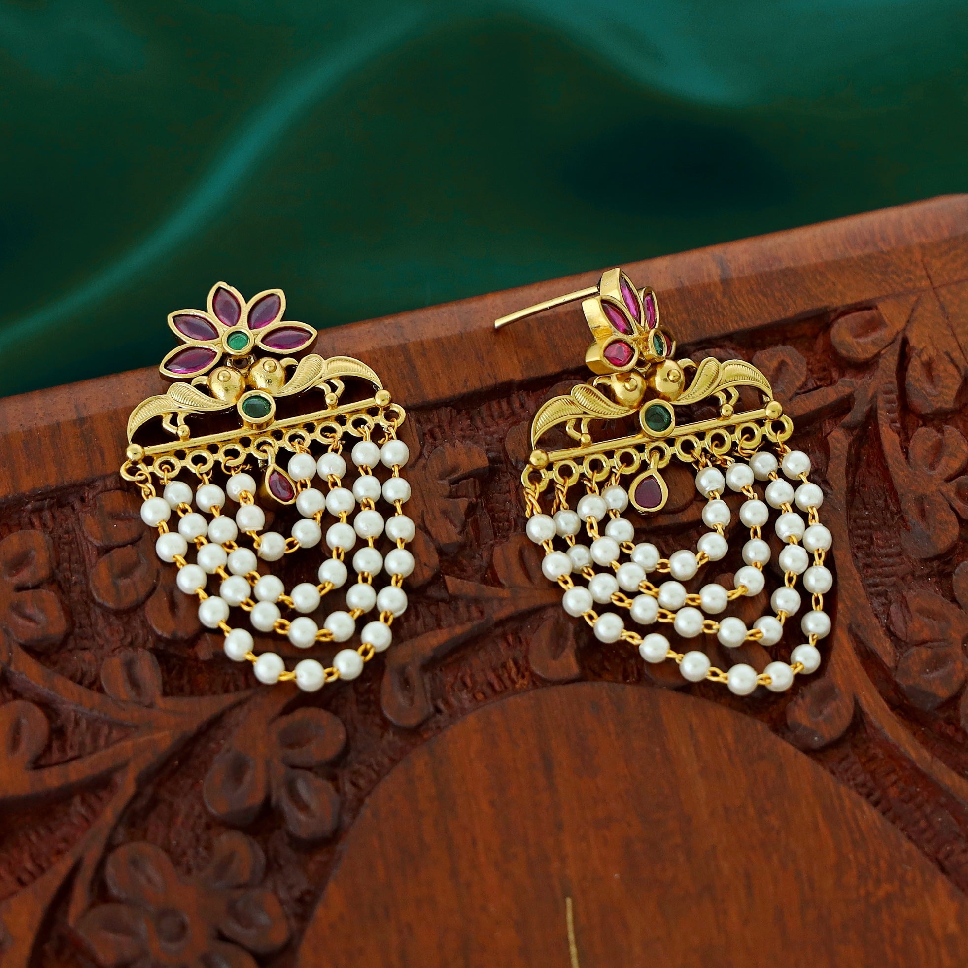 Tanmaya Floral 4 Layer Pearl Earring
