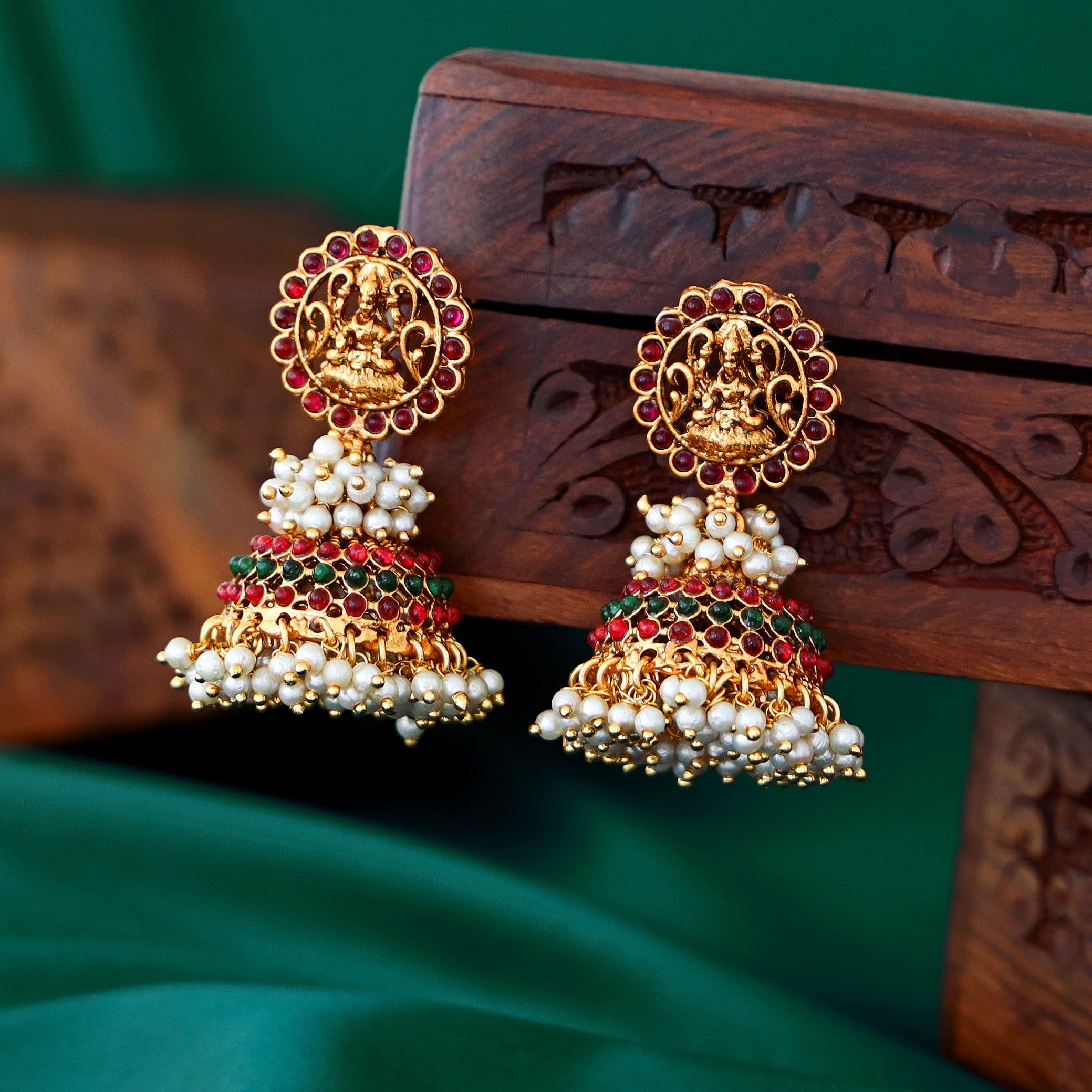 Geetashree Lakshmi Pearl Jhumka