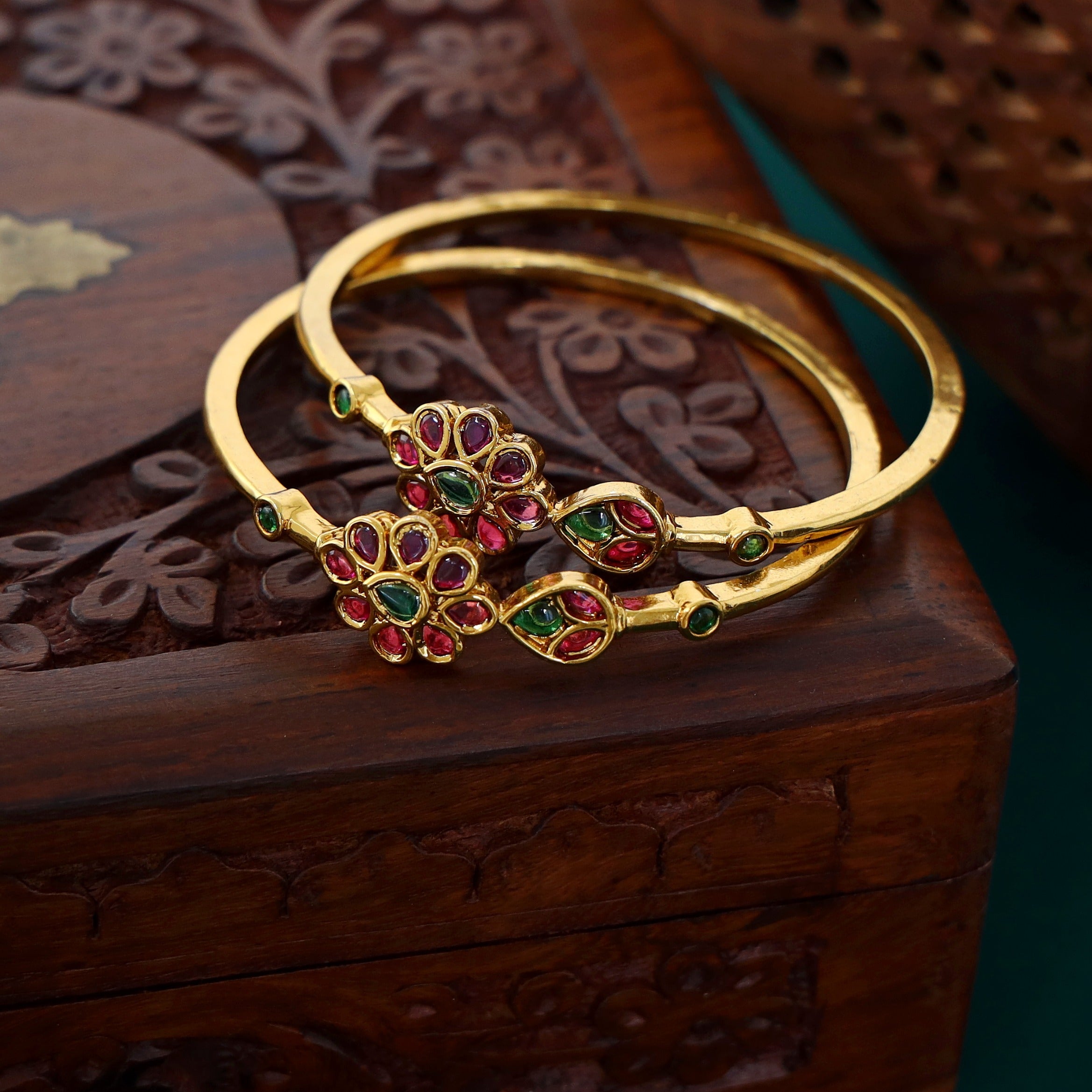 Ikshita Bangle (Set of 2)