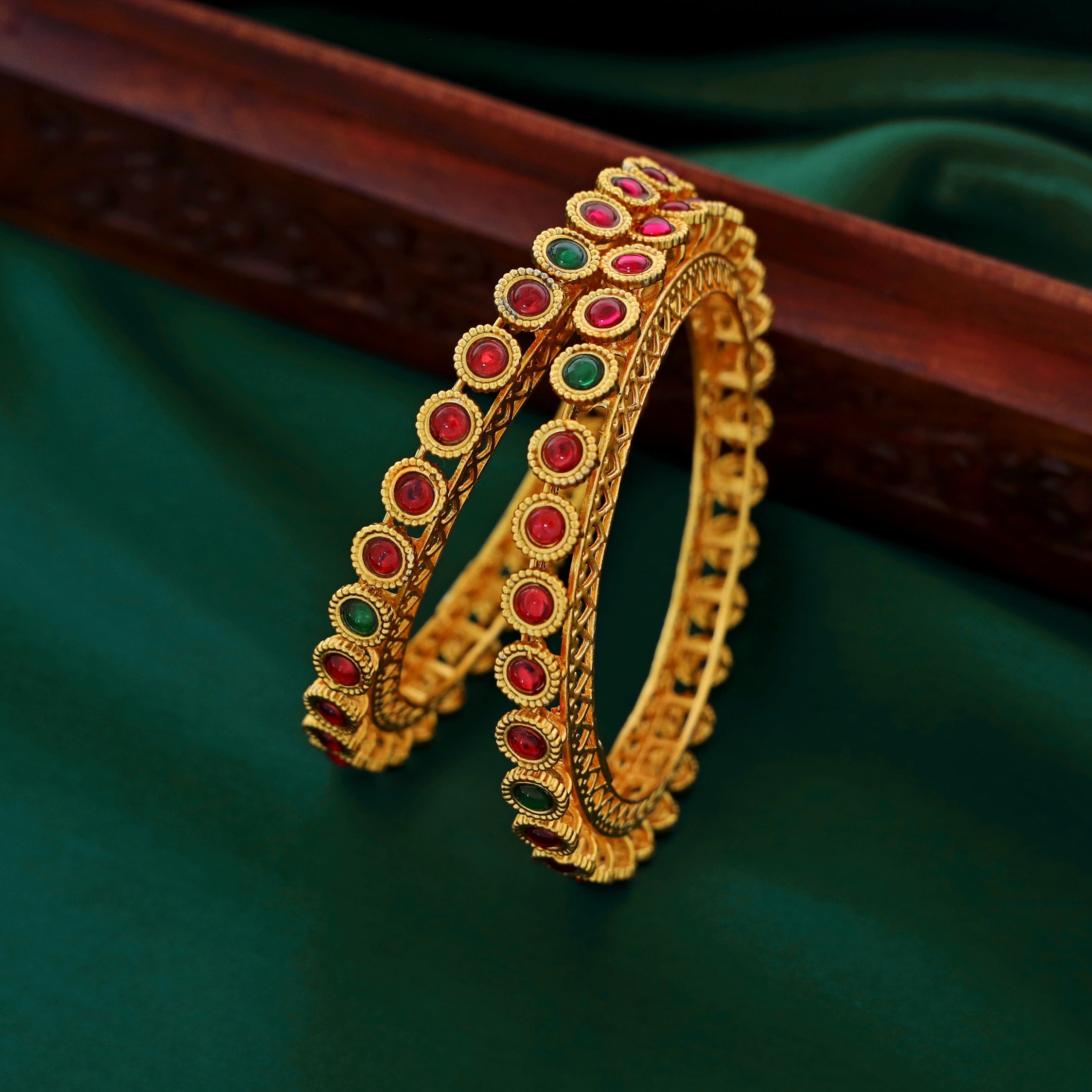 Manasvini Bangle (Set Of 2)