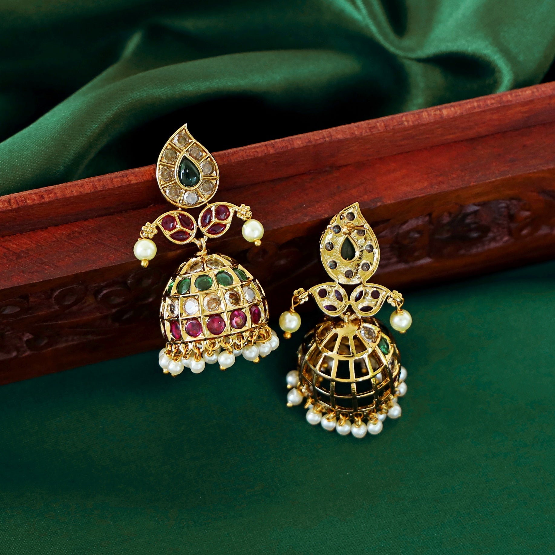 Vyas Kemp Stone+Pearl Ball Jhumka