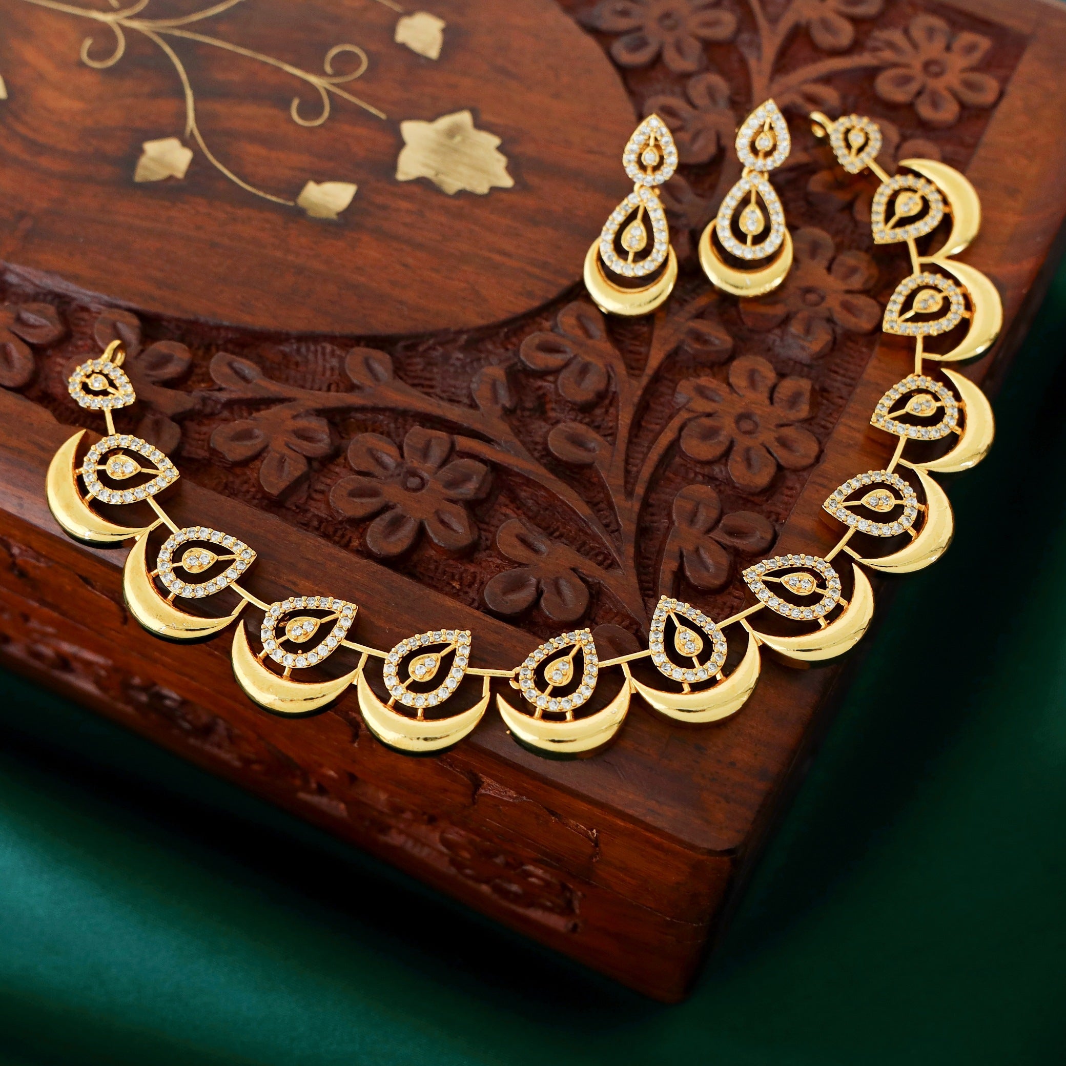 Eashwari Golden Crescent Teardrops Neckpiece With Earring