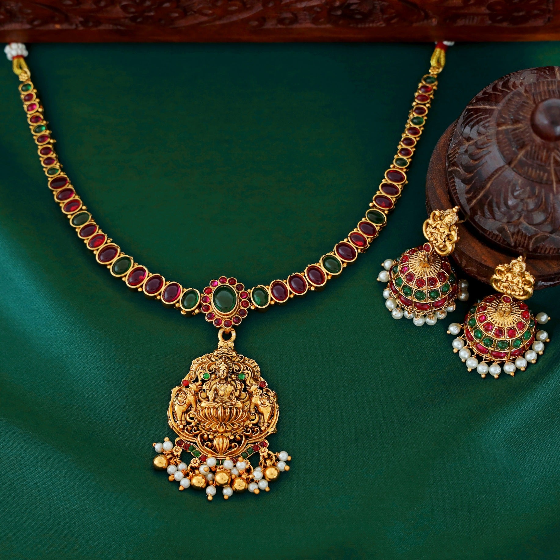 Antara Kemp Stone Lakshmi Pearl Pendant Neckpiece With Jhumka