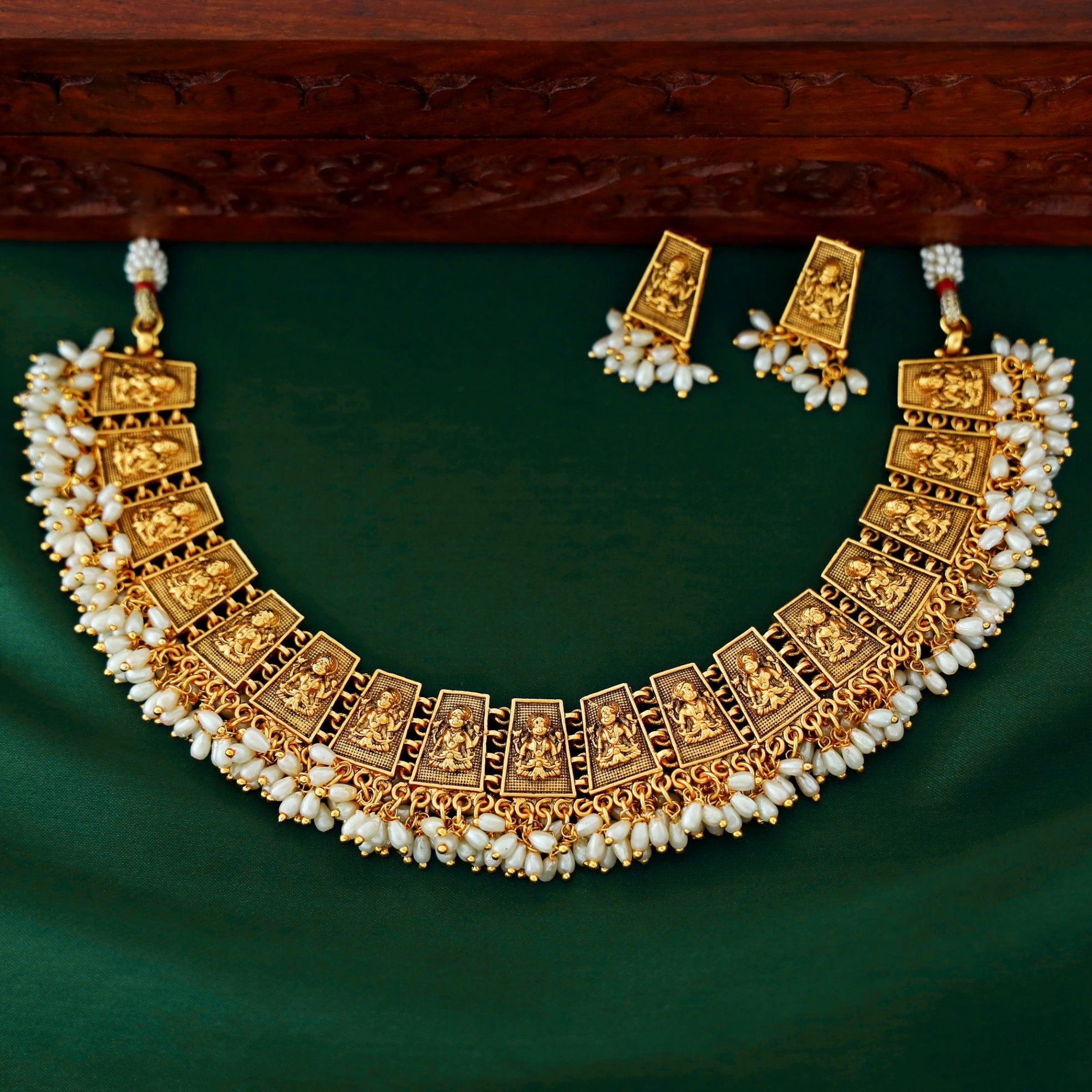 Gambhira Golden Rice Pearl Neckpiece With Earring
