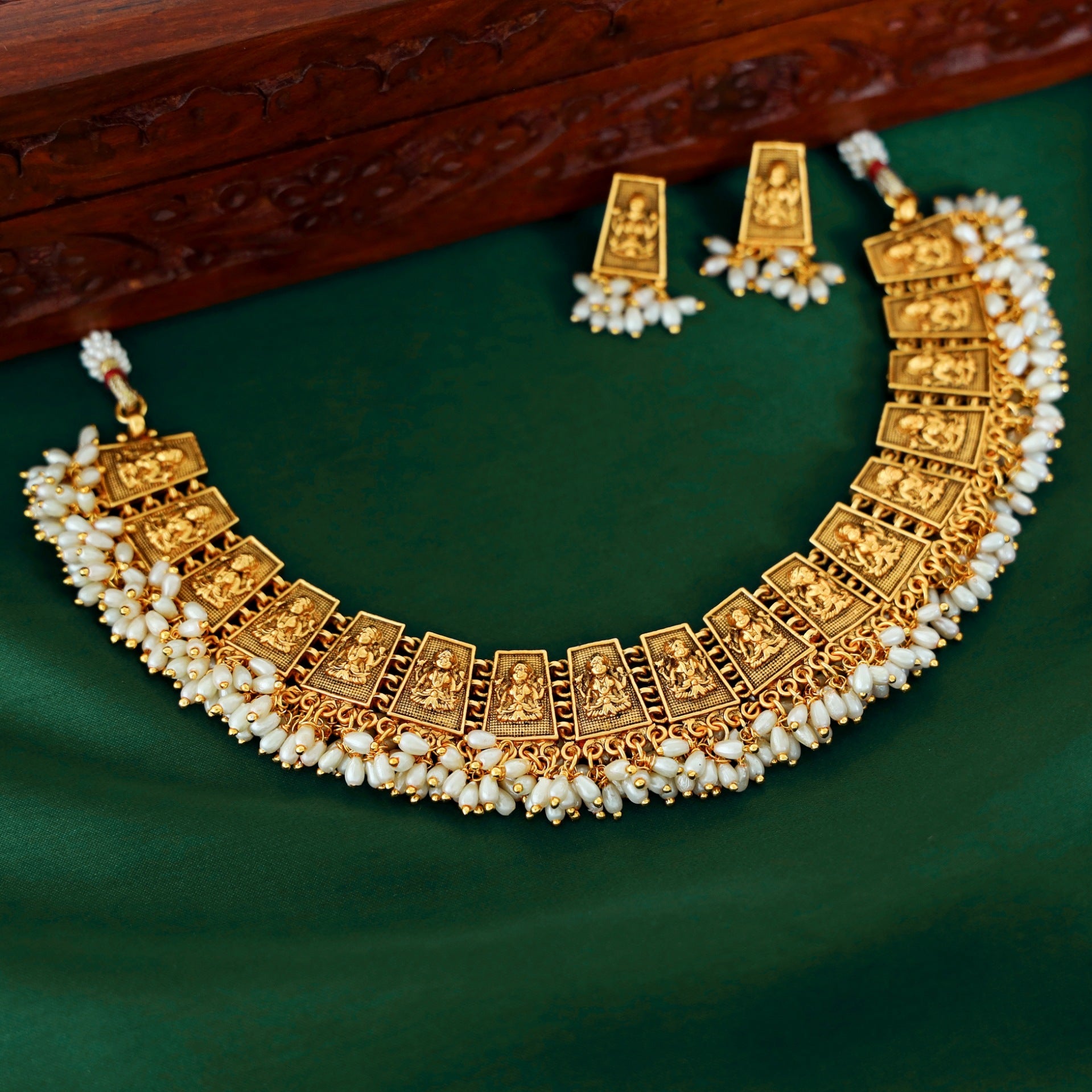 Gambhira Golden Rice Pearl Neckpiece With Earring