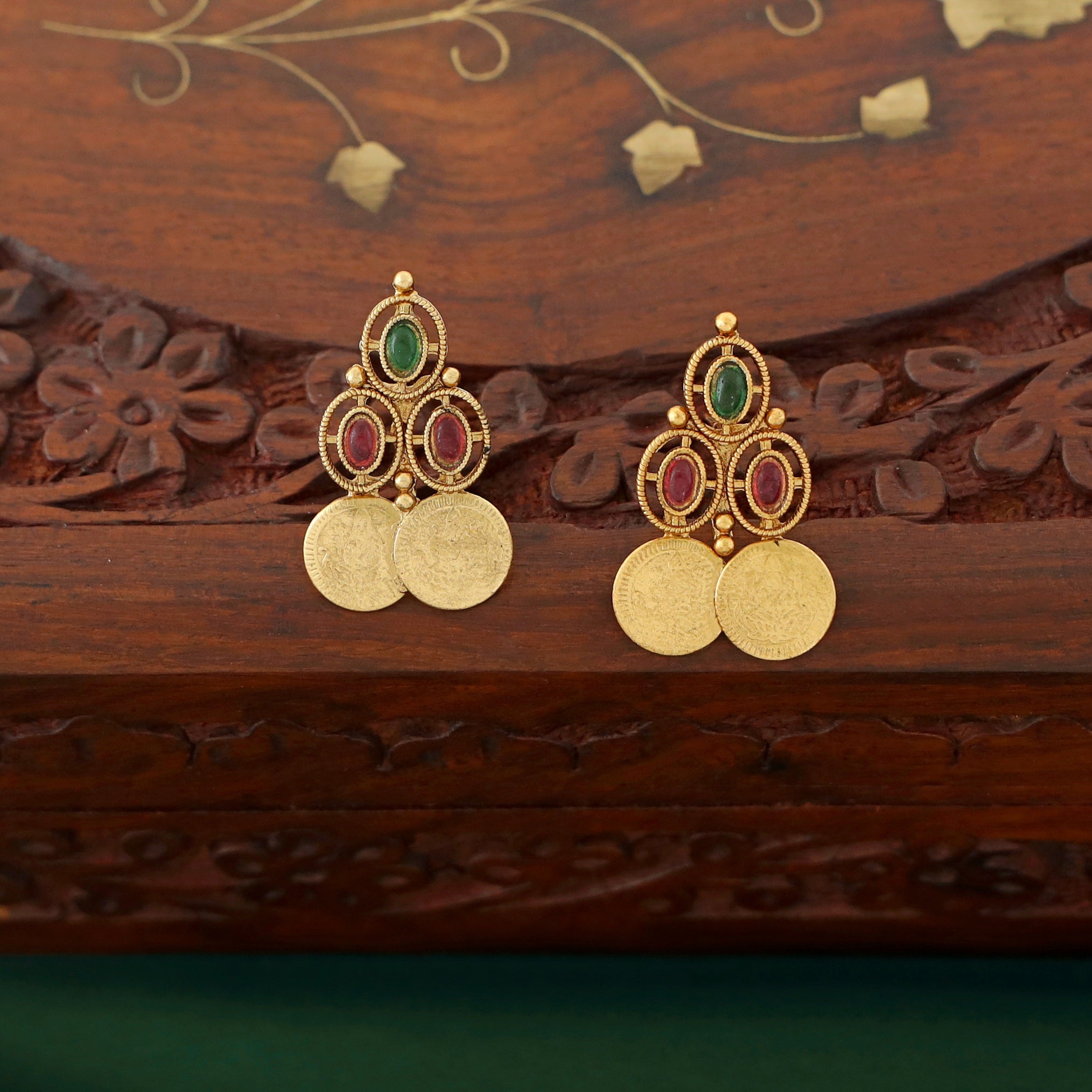 Eswari 3 Layer Coin Neckpiece With Earring