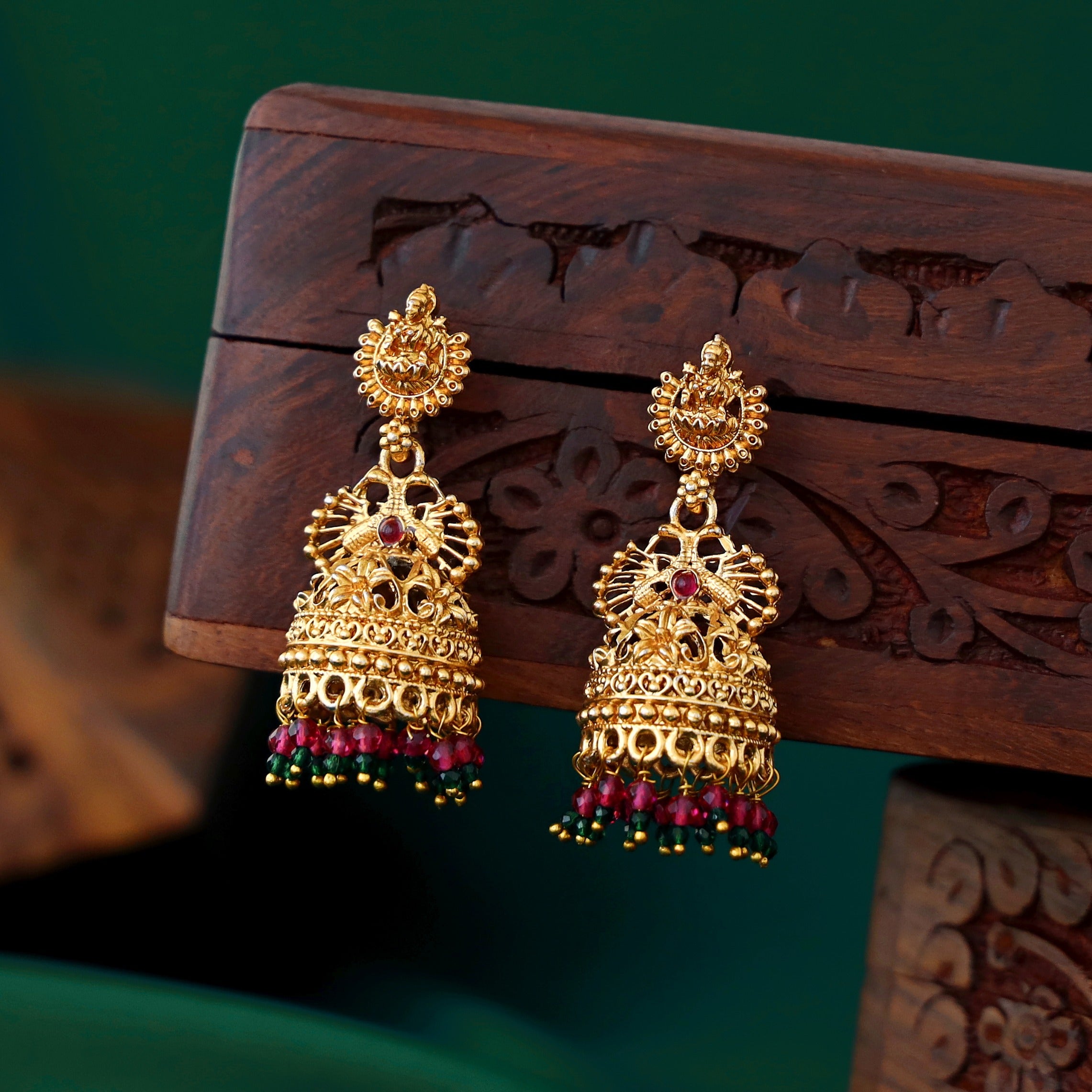 Ishita Lakshmi Jhumka