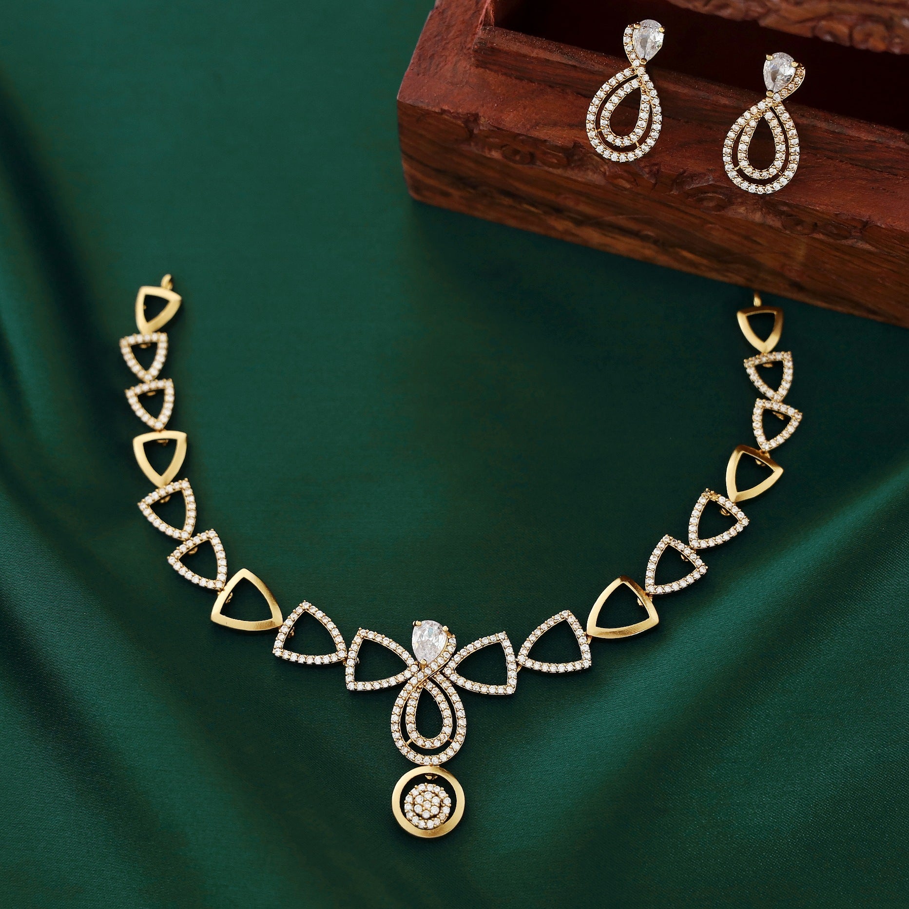Rashmika AD Stone Triangular Neckpiece with Earring
