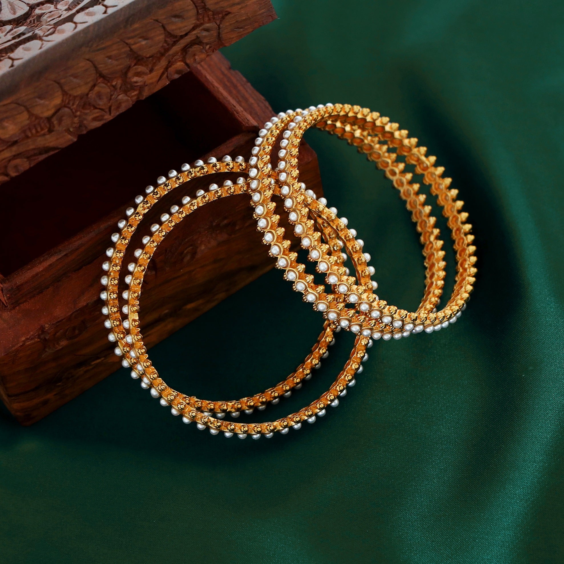 Vritika Pearl Bangle (Set of 4)